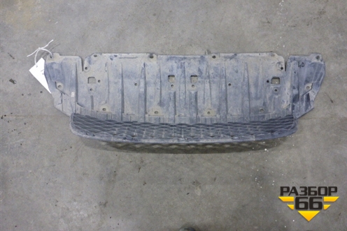 Решетка в передний бампер центральная (71105TR0G002) для Honda Civic 4D с 2012г (Цивик)
