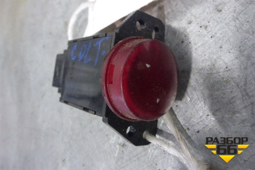 Кнопка аварийной сигнализации для Mitsubishi Colt с 2004г (Кольт)
