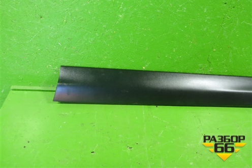 Накладка двери передней правой (2.4л) (75312T0AA0) для Honda CR-V(RM) с 2012г (ЦРВ СРВ) 