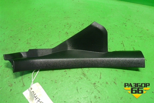 Накладка порога внутренняя заднего правого (MR590956) для Mitsubishi Galant (DJ,DM) с 2003-2012г (Галант)