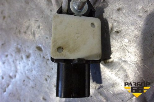 Датчик AIR BAG (8983102020) для Toyota Corolla (E12) с 2001-2007г (Королла 120)