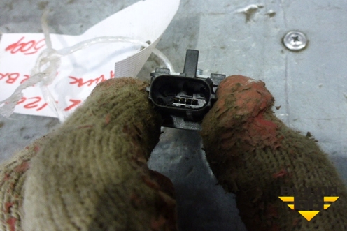 Датчик AIR BAG (8983102020) для Toyota Corolla (E12) с 2001-2007г (Королла 120)