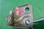 Петля двери передней правой нижняя (46816374) для Fiat Albea с 2003г (Альбеа)