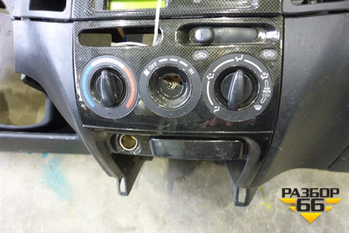 Торпедо под AIR BAG без AIR BAG для Geely MK с 2008г