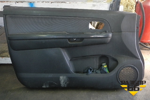 Обшивка двери передней левой под электрику 3х дверный кузов для Suzuki Grand Vitara с 2006г (Гранд Витара)