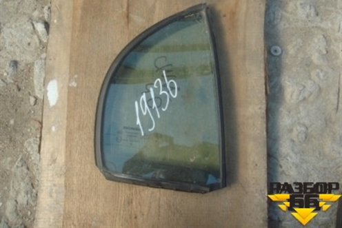 Стекло двери задней правой форточка для Honda Civic 4D с 2006-2012г (Цивик)