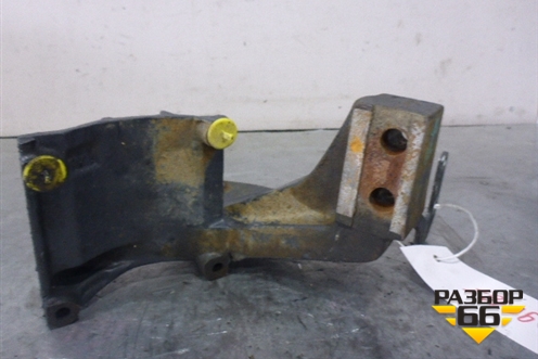 Кронштейн двигателя правый  (передний) для Iveco Stralis с 2007г (Стралис)