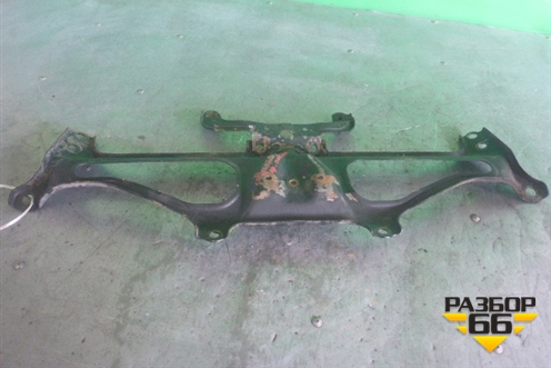 Кронштейн подрамника (2.5л МКПП EJ257 STI) для Subaru Impreza (GH-GE) с 2008-2011г