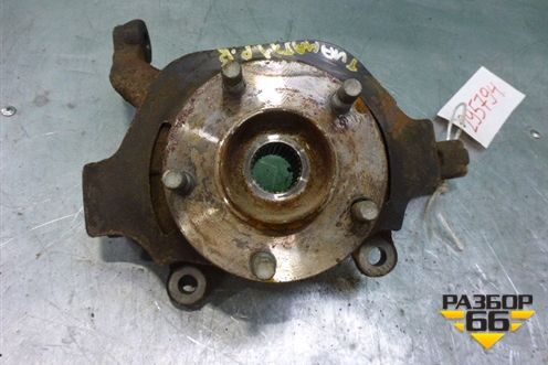 Кулак поворотный передний правый (2.3л АКПП VQ23) для Nissan Teana (J31) с 2003-2008г (Теана)
