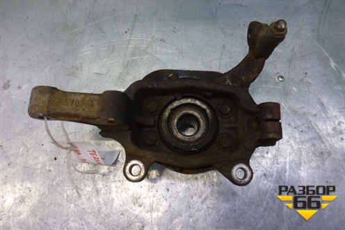 Кулак поворотный передний правый (2.3л АКПП VQ23) для Nissan Teana (J31) с 2003-2008г (Теана)