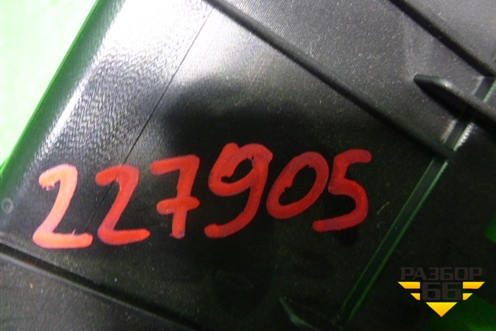 Кронштейн (держателя задней полки правый) (51476981052) для BMW X6 E71 с 2008-2014г (Х6 Е71)