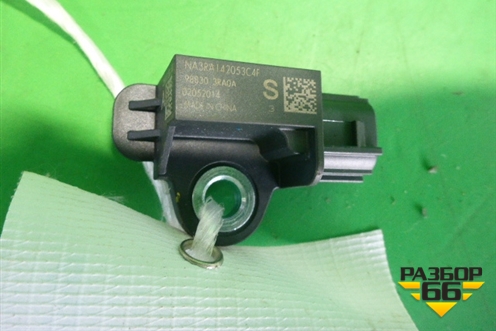 Датчик AIR BAG (боковой правый) (988303RA0A) для Nissan Teana (L33) с 2013г