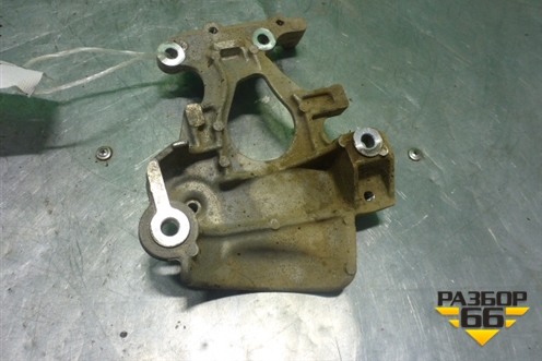 Кронштейн компрессора кондиционера (1.8л R18A1) для Honda Civic 4D с 2006-2012г (Цивик)