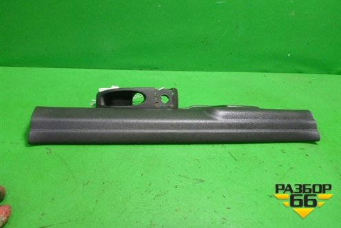 Накладка порога внутренняя переднего левого (84251SNA) для Honda Civic 4D с 2006-2012г (Цивик)