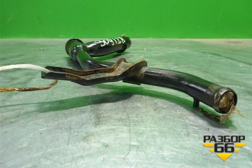 Трубка системы охлаждения (1.4л 350A1000 металлическая) для Fiat Grande Punto с 2005г (Гранде Пунто)