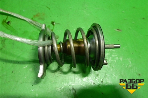 Термостат (2.3л) для Ford Maverick c 2001-2006г (Маверик)