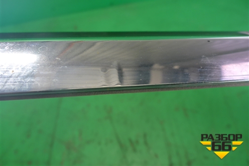 Накладка двери передней правой (после 2012г крашеная) (8R0853960L) для Audi Q5 c 2008-2017г (Ку 5)