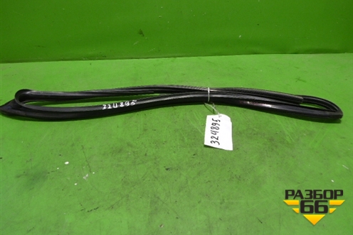 Уплотнитель стекла двери передней правой для Honda Accord(CL-CM) с 2003-2007г (Аккорд)