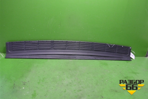 Накладка заднего бампера (до 2012г) (5216260040) для Toyota Land Cruiser (200) с 2008г (Ленд Крузер)