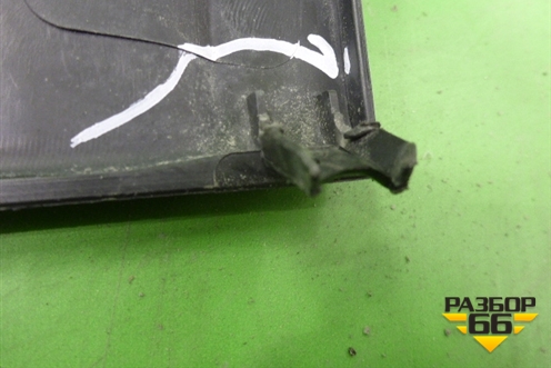 Накладка заднего бампера (до 2012г) (5216260040) для Toyota Land Cruiser (200) с 2008г (Ленд Крузер)