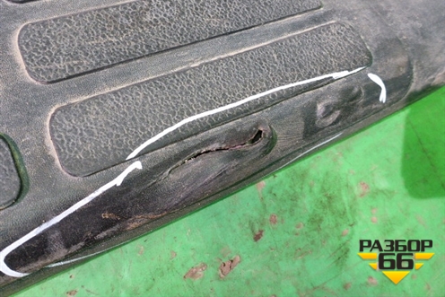 Подножка левая (796085744) для Chevrolet Tаhoe с 2000-2006г (Тахо 2)