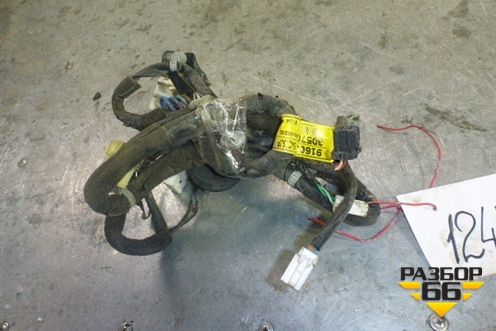 Проводка двери передней правой для Hyundai Sonata-5 с 2001г (Соната)
