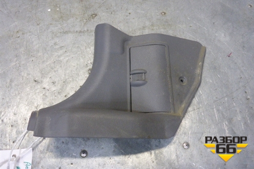 Накладка порога внутренняя переднего левого (передняя часть) (8582325000) для Hyundai Aсcent с 2000г (Акцент)