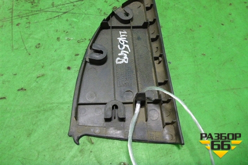 Накладка двери задней правой (уголок) (839203C000) для Hyundai Sonata-5 с 2001г (Соната)