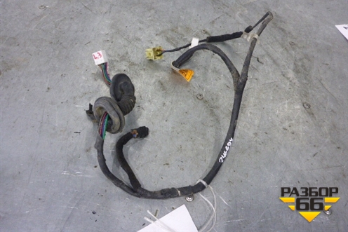 Проводка двери задней левой (9176638000) для Hyundai Sonata-5 с 2001г (Соната)