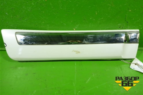Накладка двери задней правой (после 2012г) (7507560120) для Toyota Land Cruiser (200) с 2008г (Ленд Крузер)