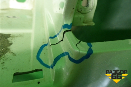 Бампер задний (после 2015г под парктроник) (5215960740) для Toyota Land Cruiser (200) с 2008г (Ленд Крузер)