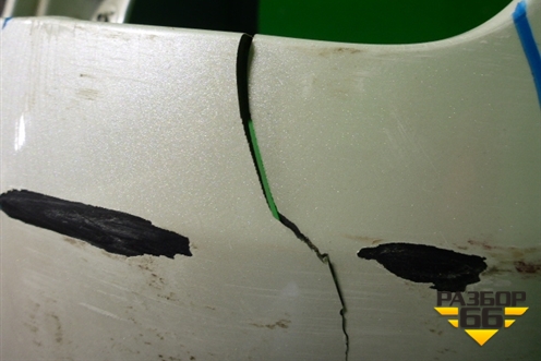 Бампер задний (после 2015г под парктроник) (5215960740) для Toyota Land Cruiser (200) с 2008г (Ленд Крузер)