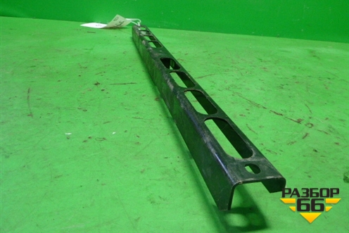 Кронштейн радиатора верхний для Isuzu ELF (N-series) с 2006-2014г (Эльф)