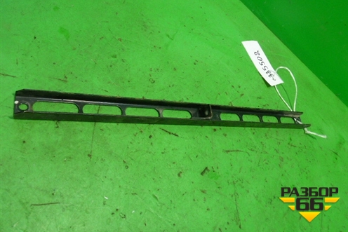 Кронштейн радиатора верхний для Isuzu ELF (N-series) с 2006-2014г (Эльф)