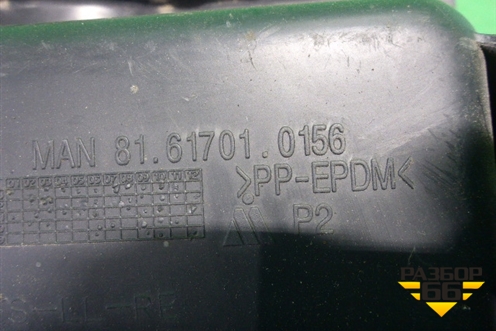 Накладка на торпедо  (боковая правая) (81617010156) для MAN TGS с 2007г (ТГС)