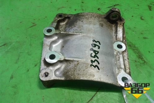 Кронштейн компрессора кондиционера (1.6л M16A) для Suzuki Liana с 2001г (Лиана)