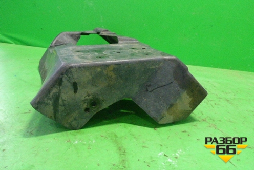 Пыльник двигателя боковой левый для Isuzu ELF (N-series) с 2006-2014г (Эльф)