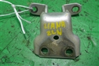 Петля двери задней левой нижняя (6944065D00) для Suzuki Liana с 2001г (Лиана)