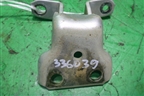 Петля двери задней правой нижняя (6943065D00) для Suzuki Liana с 2001г (Лиана)