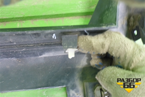 Накладка на порог наружная правая (CN15N10154CAW) для Ford Kuga с 2012г (Куга 2)