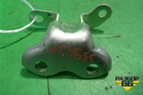 Петля двери задней левой верхняя (новая) (687600D030) для Toyota Yaris с 2011г (Ярис)