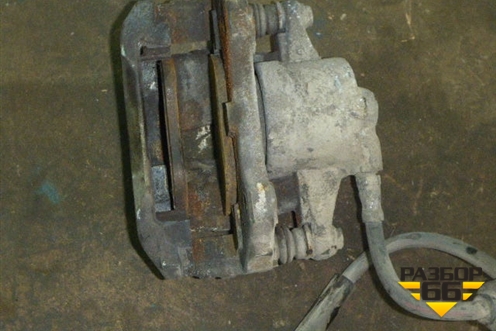 Суппорт передний правый для Fiat Grande Punto с 2005г (Гранде Пунто)