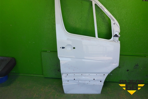 Дверь передняя правая (9067200105) для Mercedes Benz Sprinter W906 с 2006-2019г (Спринтер)