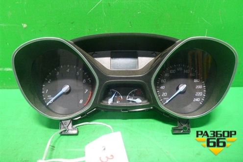Щиток приборов МКПП (BM5T14C226AE) для Ford Focus 3 с 2011г (Фокус)