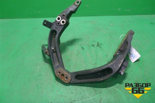 Кронштейн двигателя передний  (DXI) (20568550) для Renault TRUCK Premium 2 с 2005-2013г (Премиум 2)