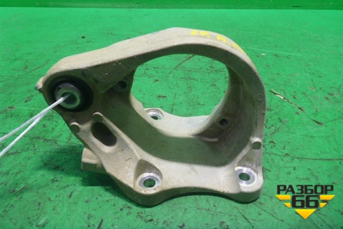 Кронштейн крепления привода (переднего 2.0л B4204T11) (31380220) для Volvo XC60 с 2008-2017г (ХС60)