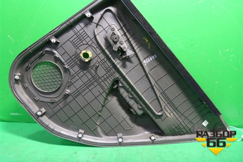 Обшивка двери задней левой под механику (94774803) для Chevrolet Cobalt с 2012г (Кобальт)