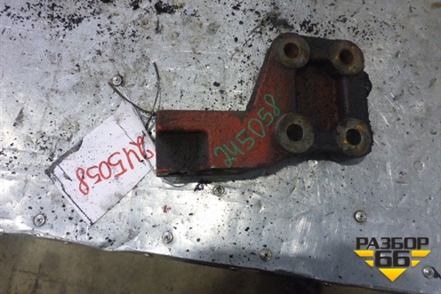 Кронштейн двигателя правый  (задний) (500307727) для Iveco Stralis с 2002-2006г (Стралис)