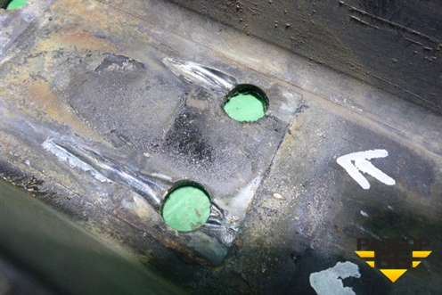 Траверса рамы поперечная (передняя под буксировочный крюк) для Iveco Stralis с 2002-2006г (Стралис)