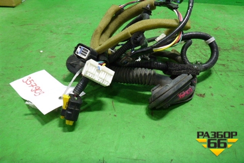 Проводка двери задней правой (1V90B03HE) для Infiniti Infiniti QX56/QX80 (Z62) с 2010г (Ку икс56/80)